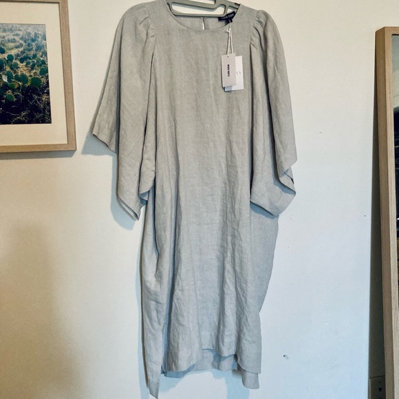 Ilana Kohn Iona Dress S - “Cloud” light blue linen - Picture 9 of 10
